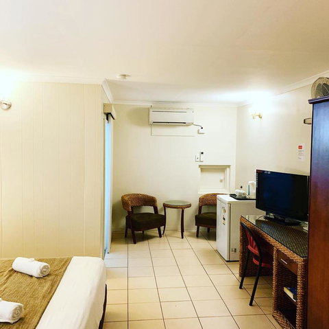 Pine Tree Motel - Your Accommodation 34