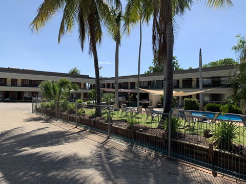 Pine Tree Motel - Your Accommodation 2