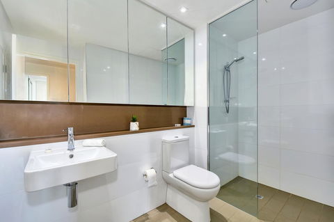 Astra Apartments Darwin - Your Accommodation 11