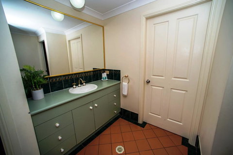 Beaches Serviced Apartments - Your Accommodation 32