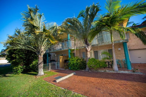 Beaches Serviced Apartments - Your Accommodation 1