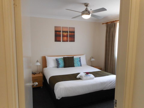 Beaches Serviced Apartments - Your Accommodation 28