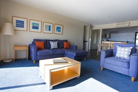 Corrigans Cove - Your Accommodation 10