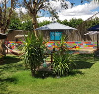 Alice's Secret Travellers Inn - Your Accommodation