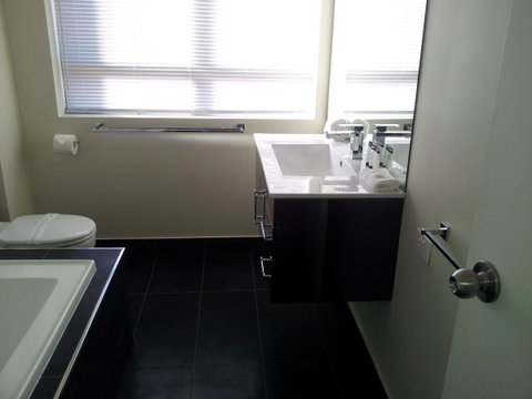 Nelson Bay Breeze - Your Accommodation 20