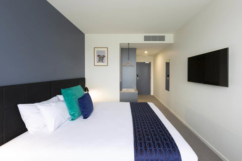 Mantra MacArthur Hotel - Your Accommodation 16