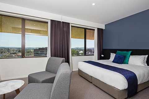 Mantra MacArthur Hotel - Your Accommodation 12