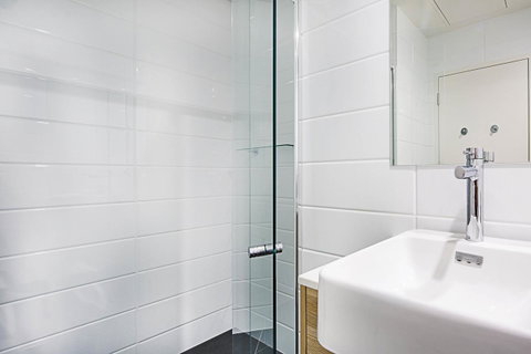 Mantra MacArthur Hotel - Your Accommodation 24
