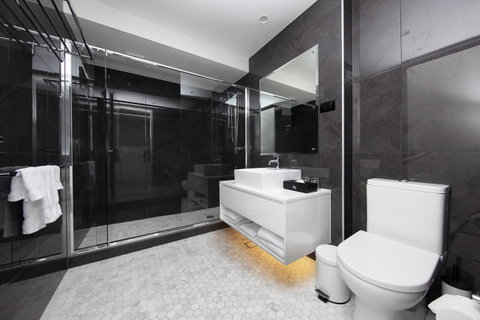 Canberra Rex Hotel - Your Accommodation 24