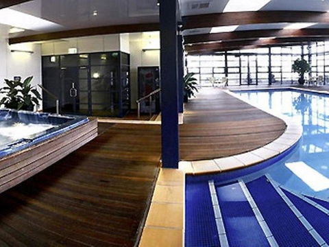 Novotel Canberra - Your Accommodation 13