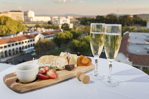 Novotel Canberra - Your Accommodation 36