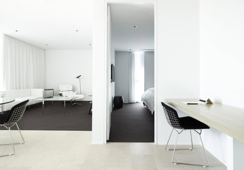 Burbury Hotel - Your Accommodation 24