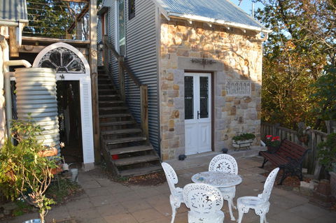 Garden Room - Your Accommodation 12