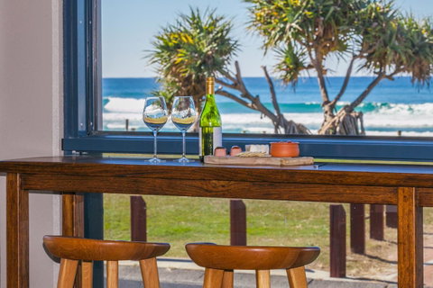 Lennox Holiday Apartments - Your Accommodation 7