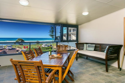 Lennox Holiday Apartments - Your Accommodation 2