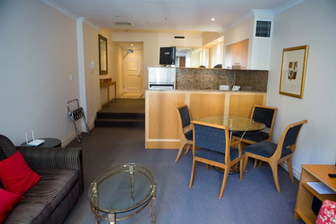 Bond 215 - Your Accommodation 2