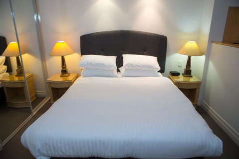 Bond 215 - Your Accommodation 1