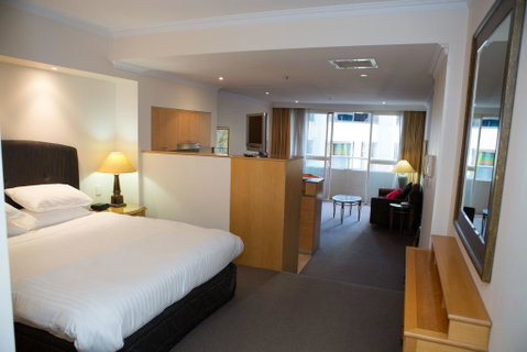 Bond 215 - Your Accommodation 0
