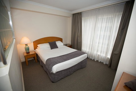 Bond 512 - Your Accommodation 0