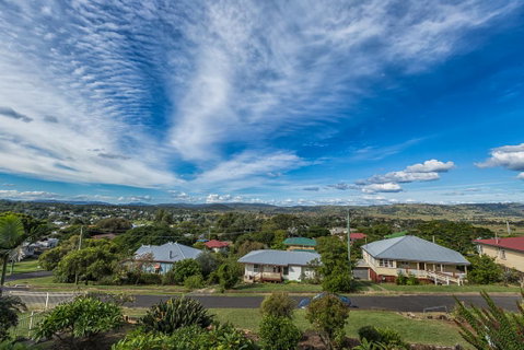 Boonah Hilltop Cottage - Your Accommodation 3