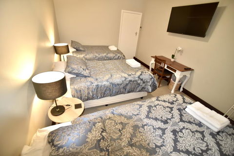 Boucher Manor - Northam. - Your Accommodation 1