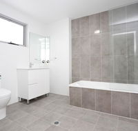 Brand new Family Friendly Apartment for 7 - Your Accommodation