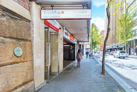BreakFree On Clarence - Your Accommodation 2