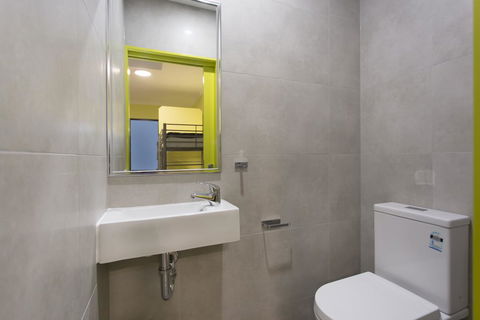 Breeze Lodge - Your Accommodation 2
