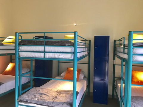 Breeze Lodge - Your Accommodation 1