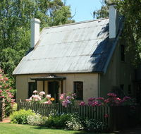 Brickendon - Your Accommodation