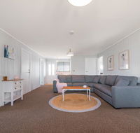 Bridport Holiday House - Your Accommodation
