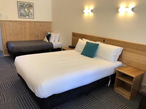 Bright Avenue Motor Inn - Your Accommodation 2