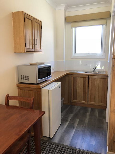 Bright Avenue Motor Inn - Your Accommodation 3