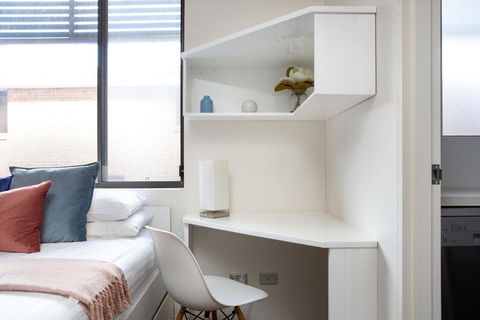 Bright Studio Steps From Westmead Hospital - Your Accommodation 2