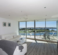 Brighton Shores - Your Accommodation
