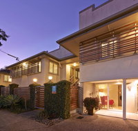 Brisbane Street Studios - Your Accommodation