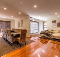 Broadwater By The Beach - With Heated Outdoor Spa - Your Accommodation