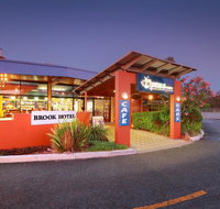 Brook Hotel - Your Accommodation