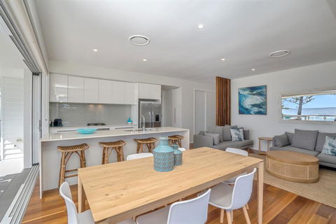 Bujerum Apartments On Burleigh - Your Accommodation 2