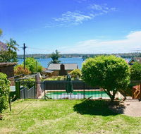 Bundeena Base Holiday Home - Your Accommodation