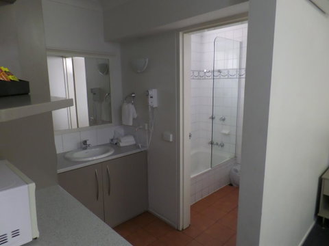 Burke & Wills Mt Isa - Your Accommodation 3