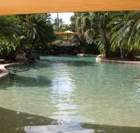 Cairns Golf Course Apartment - Your Accommodation