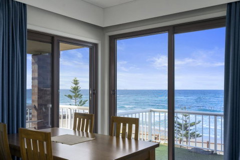 Calypso, Unit 5 - The Entrance - Your Accommodation 0