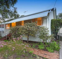 Camellia Cottage - PET FRIENDLY - Kwinana - Your Accommodation