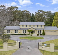 Camelot - superbly proportioned and ideally located - Your Accommodation