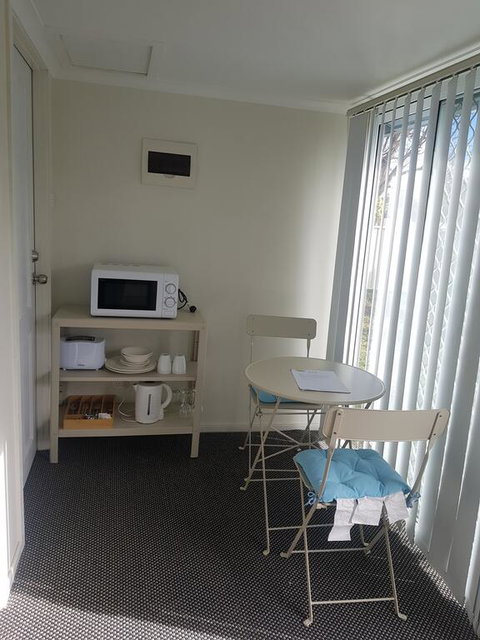 Canberra Ave Villas - Your Accommodation 1