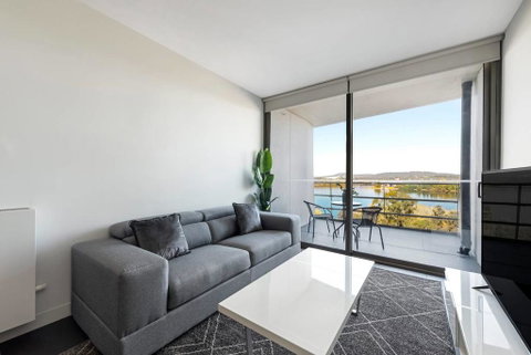 Canberra Luxury Apartment 5 - Your Accommodation 0