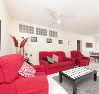 Carinya Gardens 15 - Your Accommodation