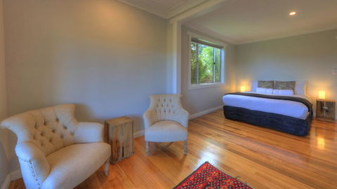 Castaway Cottage - Your Accommodation 3