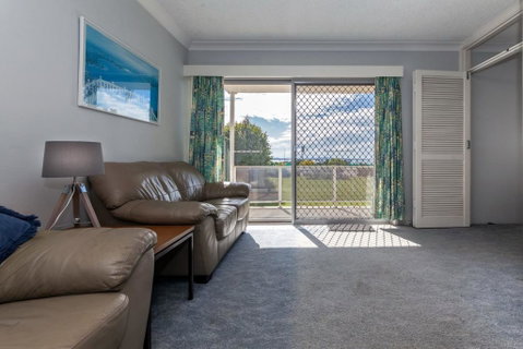 Castaways, Unit 1/17 Shoal Bay Road - Your Accommodation 2